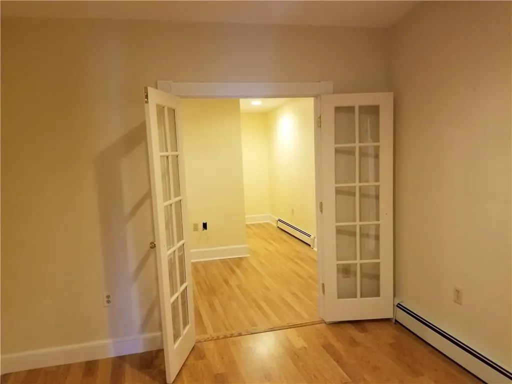 16 Clearview Avenue Portsmouth RI 02871