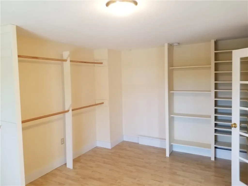 16 Clearview Avenue Portsmouth RI 02871