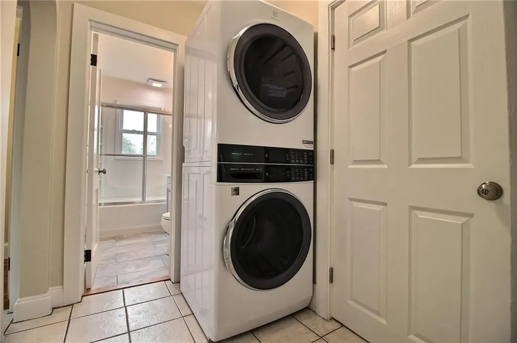 143 Tower Street Westerly RI 02891