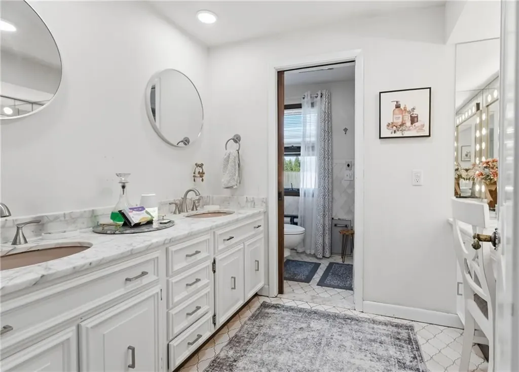 1 Wenscott Lane North Providence RI 02904
