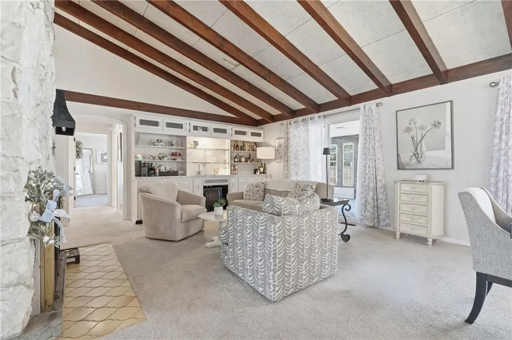 1 Wenscott Lane North Providence RI 02904