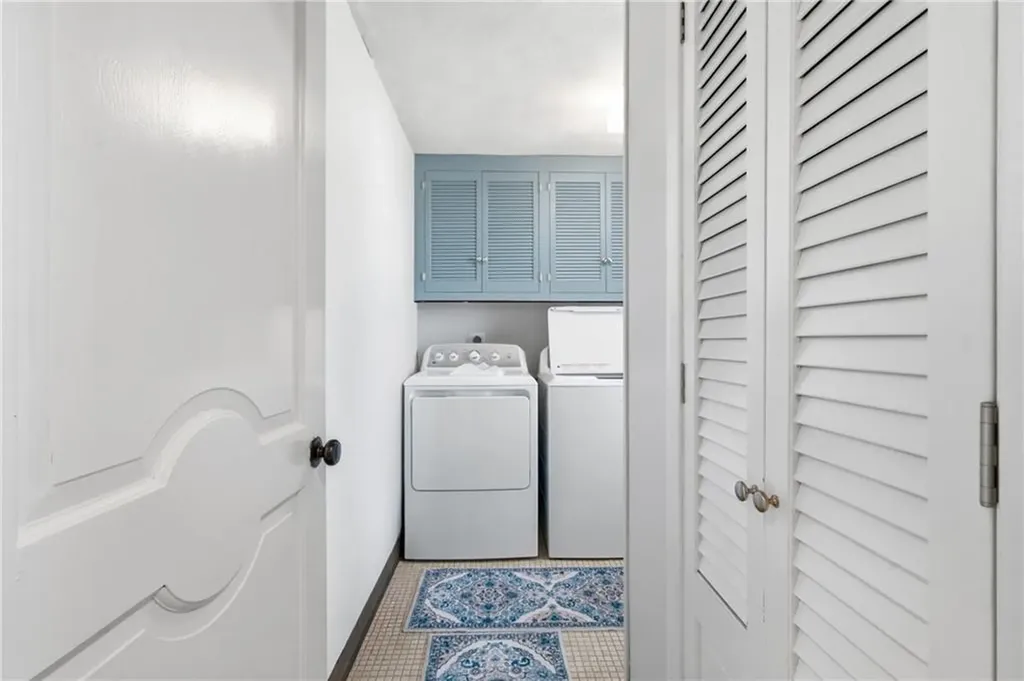 1 Wenscott Lane North Providence RI 02904