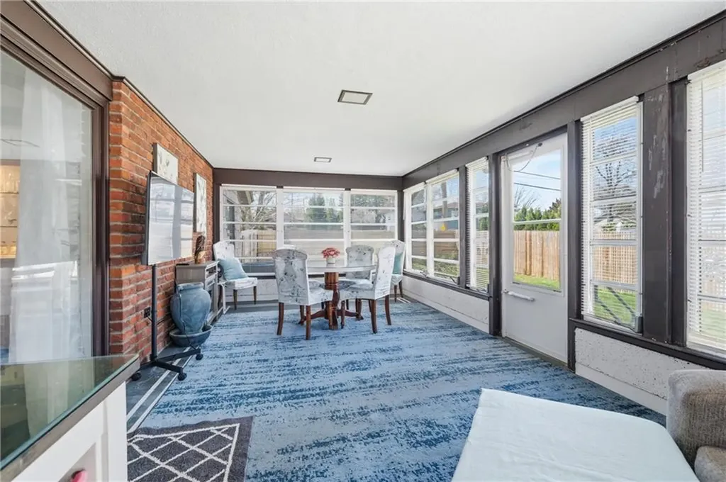 1 Wenscott Lane North Providence RI 02904