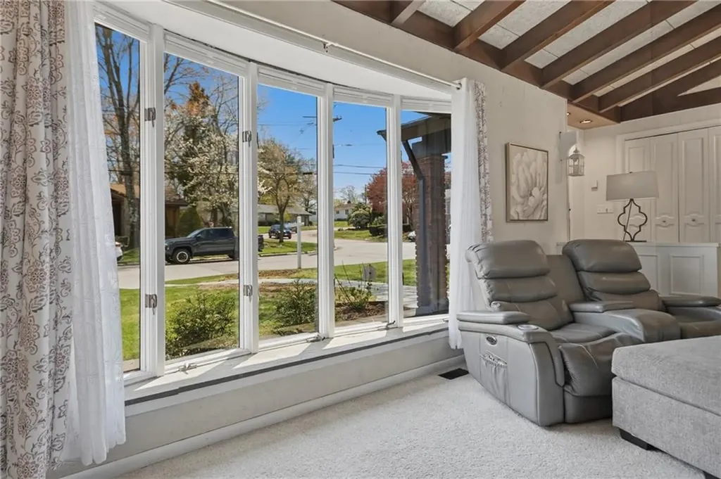1 Wenscott Lane North Providence RI 02904