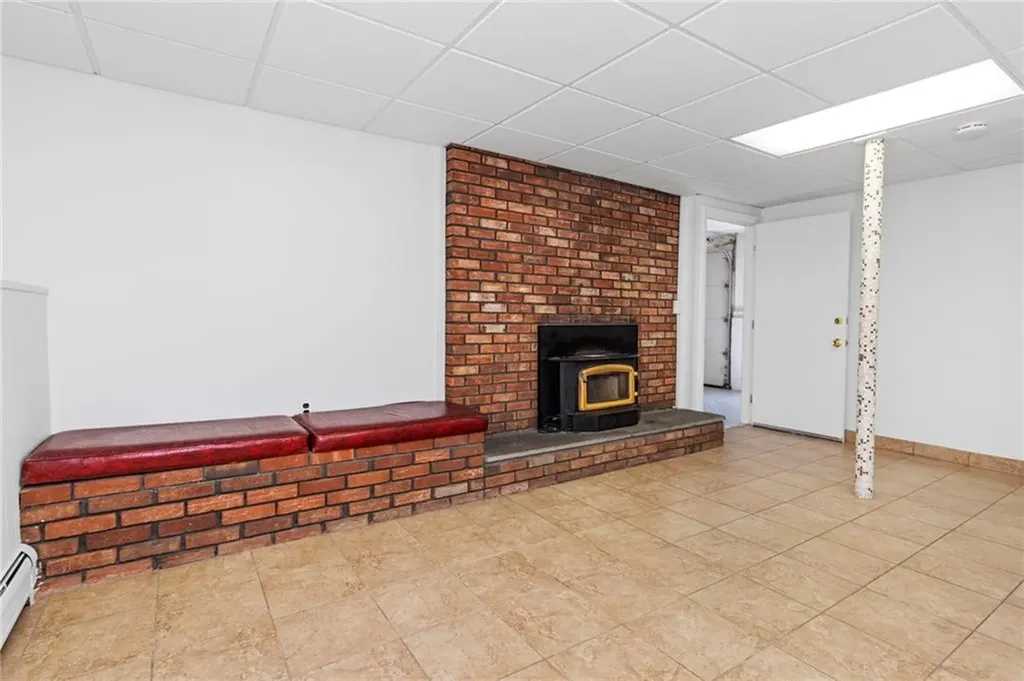 61 Argonne Street Johnston RI 02919