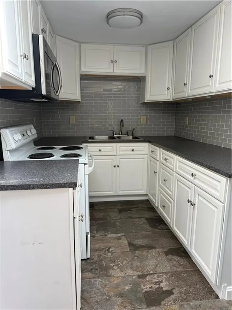 300 Smithfield Road North Providence RI 02904