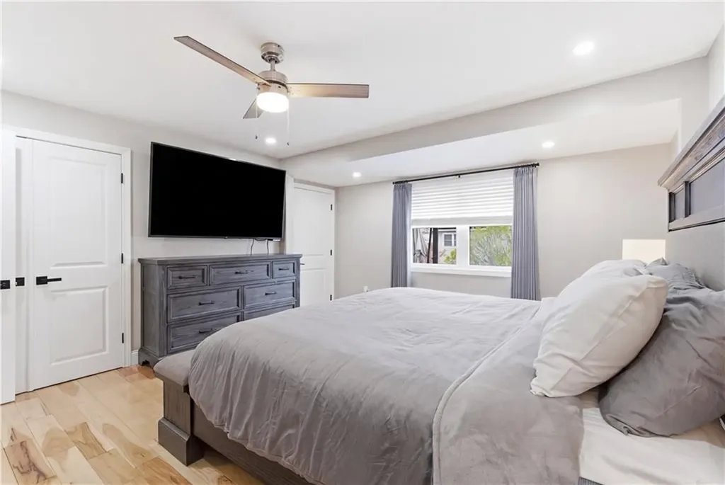 48 Columbus Avenue North Providence RI 02911