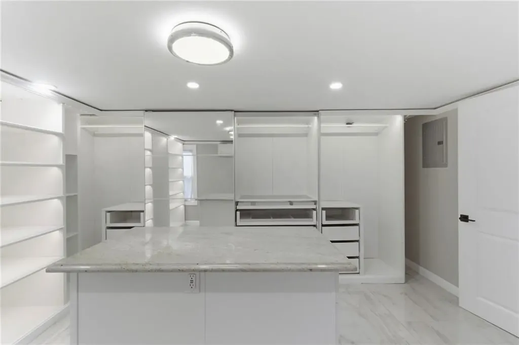 48 Columbus Avenue North Providence RI 02911