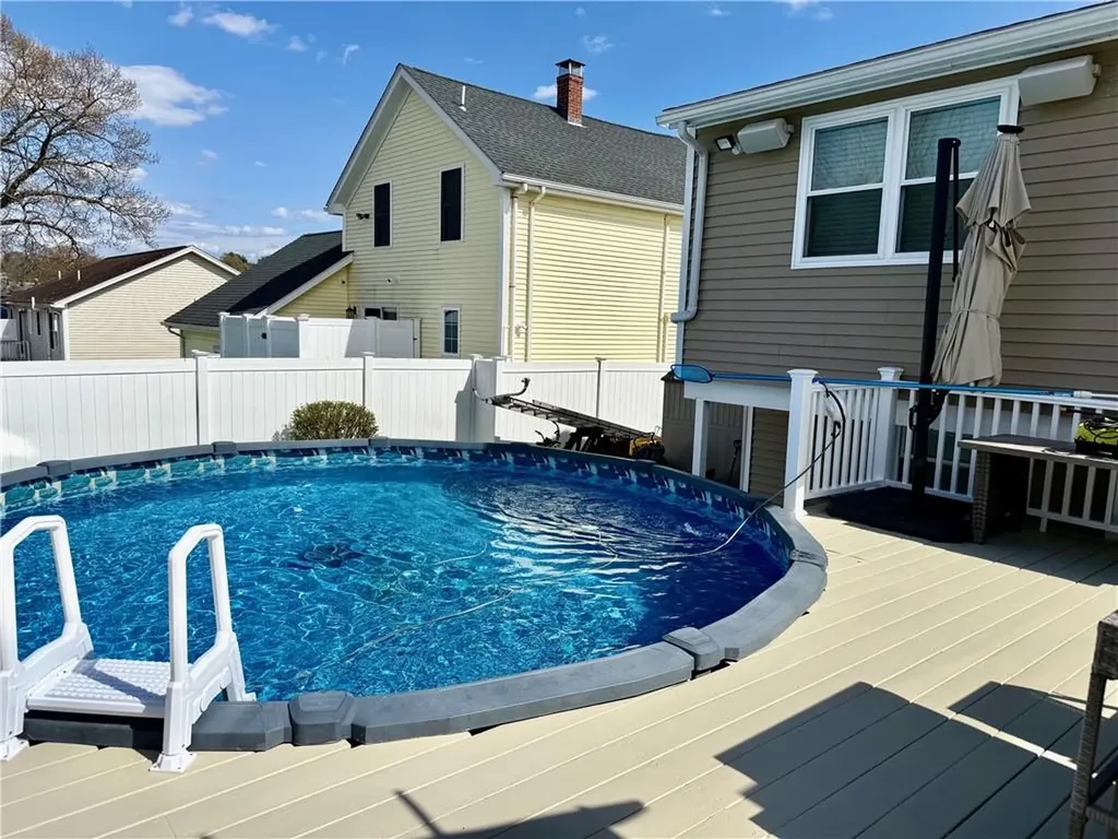 48 Columbus Avenue North Providence RI 02911