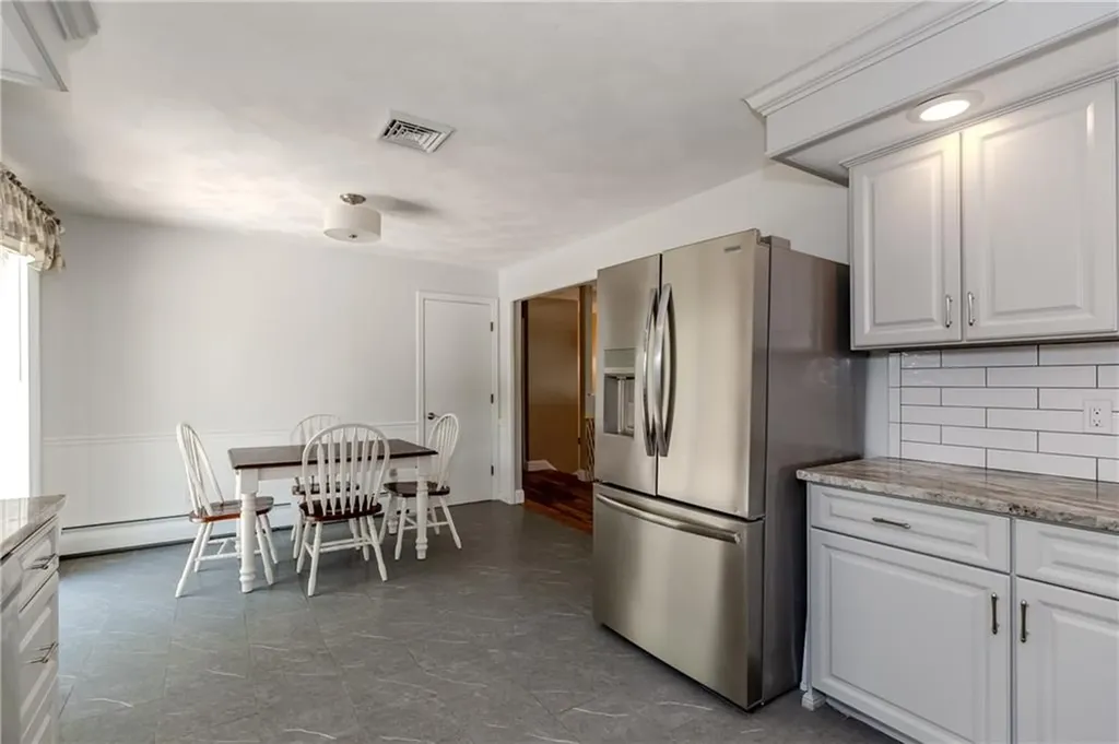 4 Clark Road Smithfield RI 02917