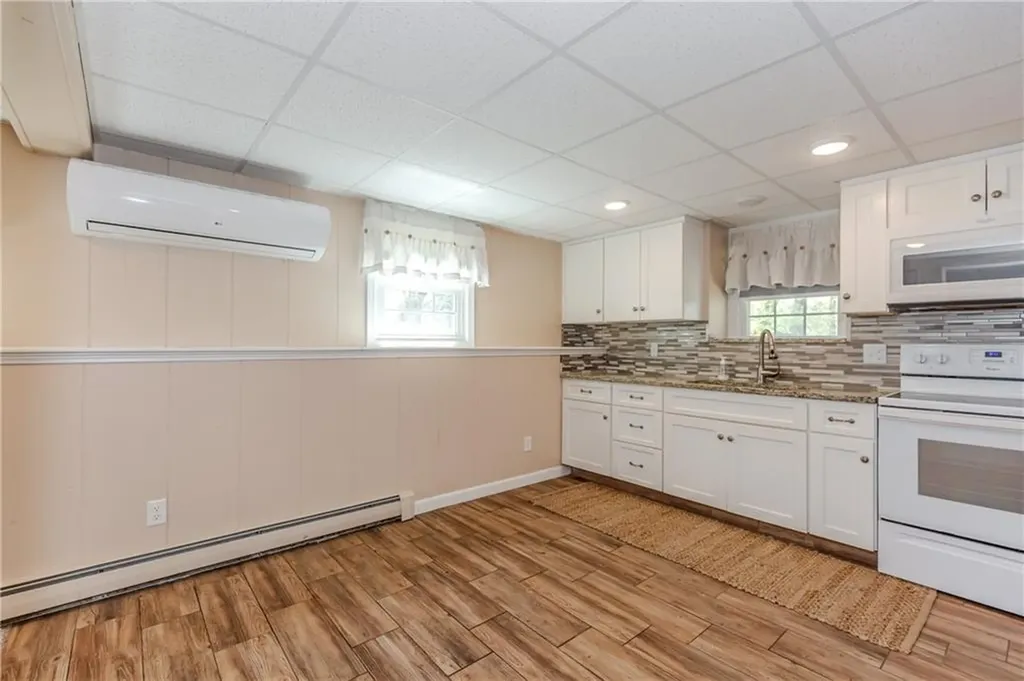 4 Clark Road Smithfield RI 02917