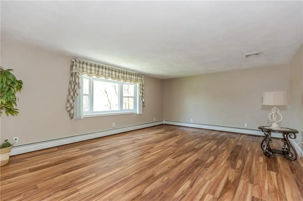 4 Clark Road Smithfield RI 02917