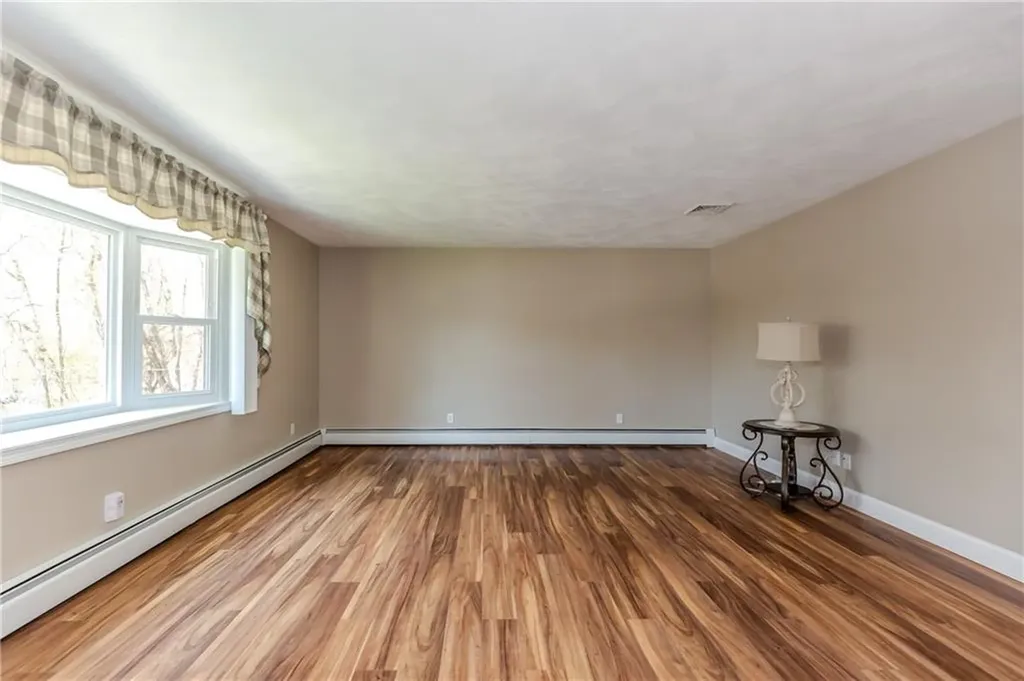 4 Clark Road Smithfield RI 02917