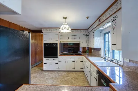 929 Greenville Avenue Smithfield RI 02828