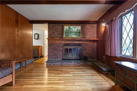 929 Greenville Avenue Smithfield RI 02828