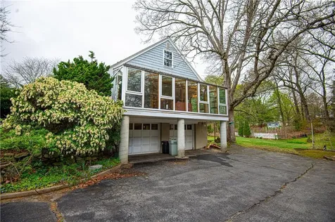 929 Greenville Avenue Smithfield RI 02828