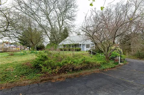 929 Greenville Avenue Smithfield RI 02828