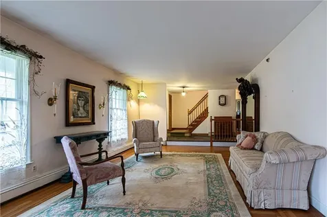 929 Greenville Avenue Smithfield RI 02828