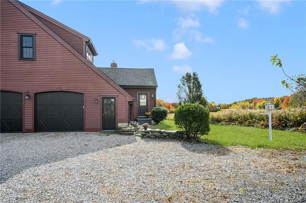 318 Sutton Street Uxbridge MA 01569