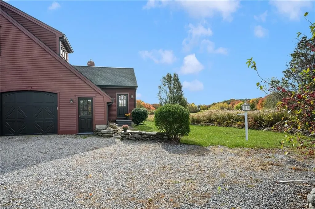318 Sutton Street Uxbridge MA 01569