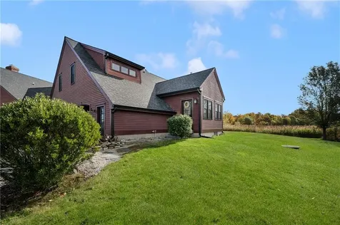 318 Sutton Street Uxbridge MA 01569