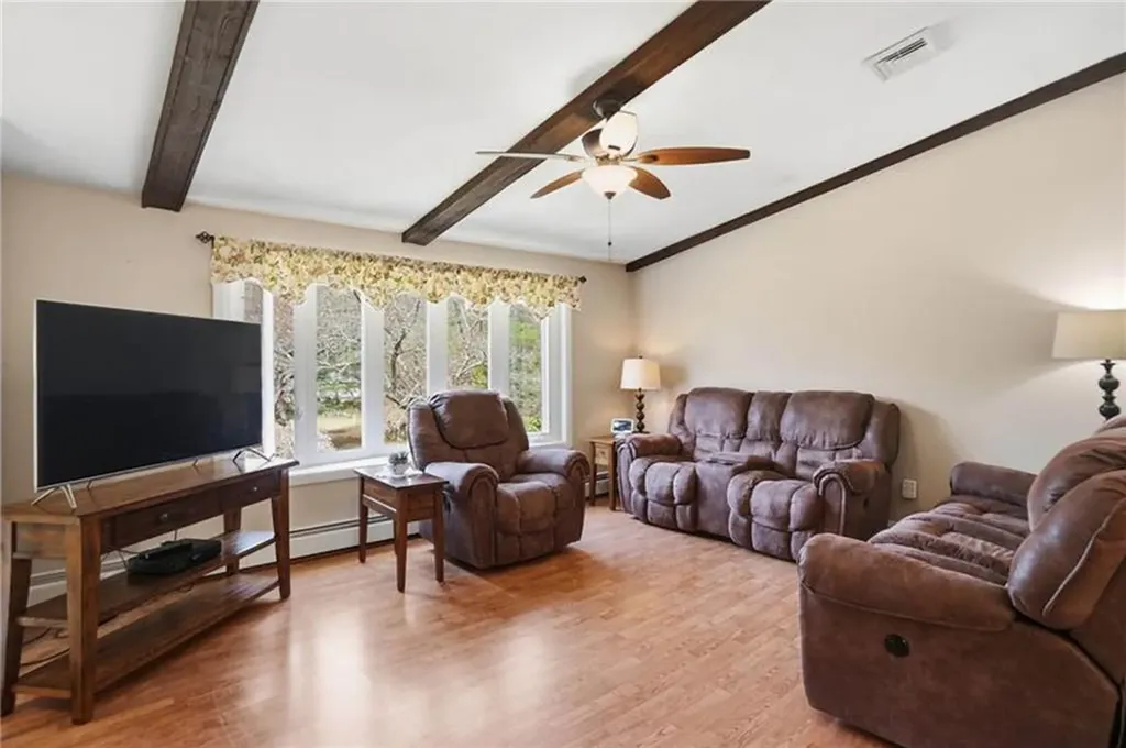 2 Finne Road Johnston RI 02919