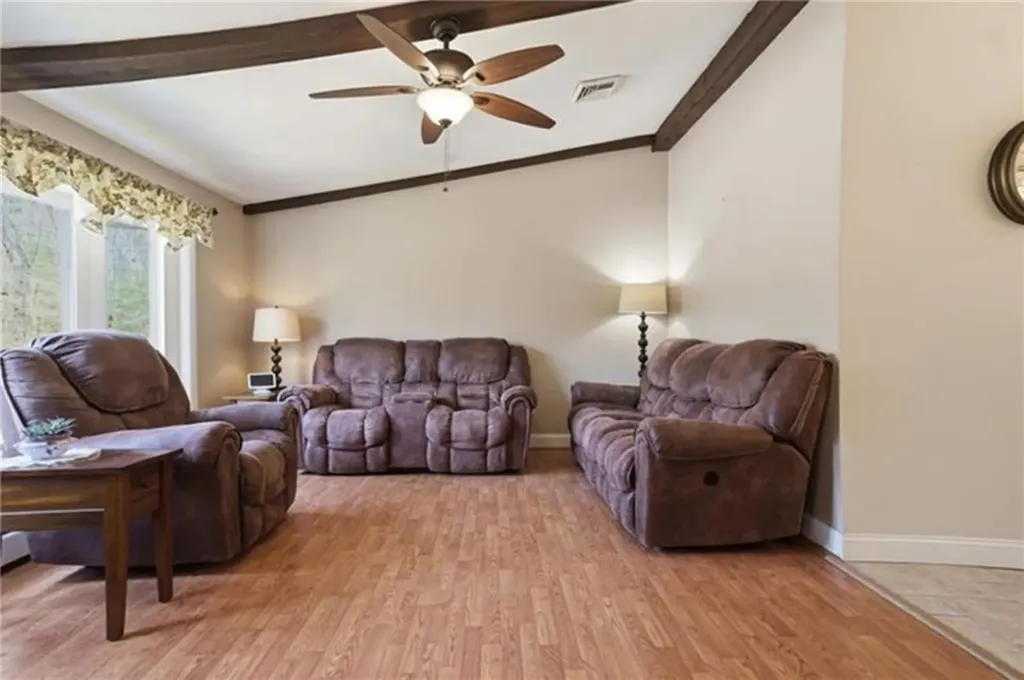 2 Finne Road Johnston RI 02919