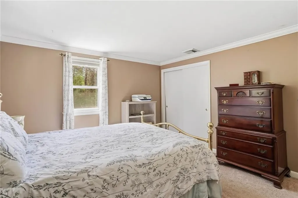 2 Finne Road Johnston RI 02919