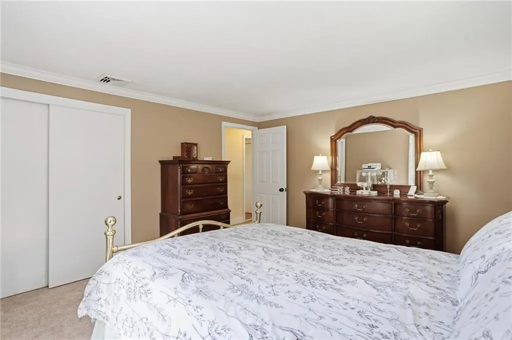 2 Finne Road Johnston RI 02919