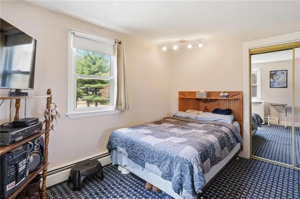 2 Finne Road Johnston RI 02919