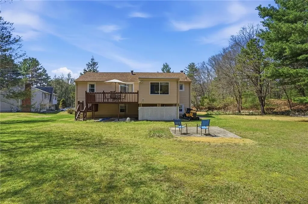2 Finne Road Johnston RI 02919