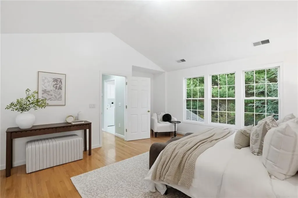 94 Castle Rocks Road Warwick RI 02886