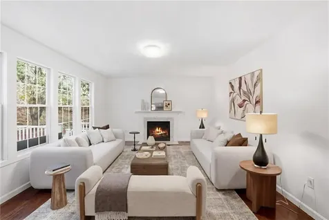 94 Castle Rocks Road Warwick RI 02886