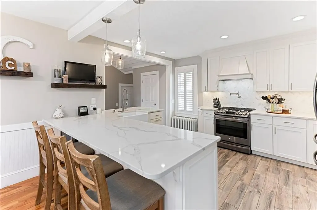 29 Burnett Road Warwick RI 02889