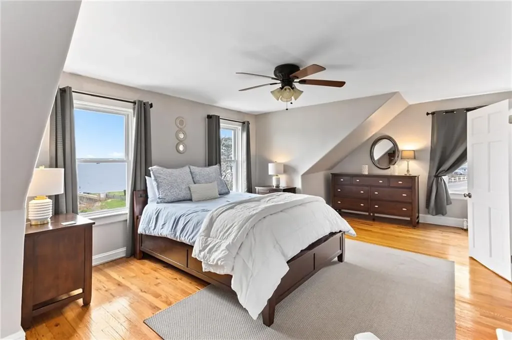 29 Burnett Road Warwick RI 02889