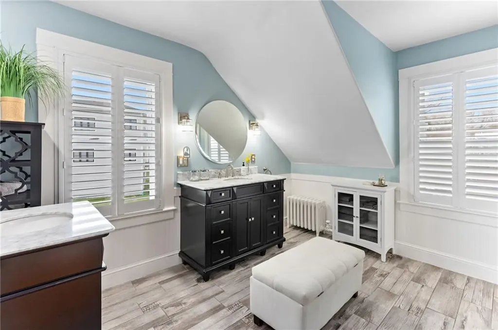 29 Burnett Road Warwick RI 02889