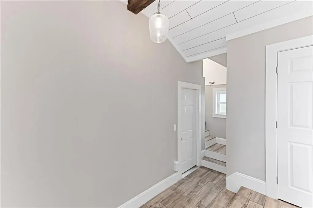 29 Burnett Road Warwick RI 02889