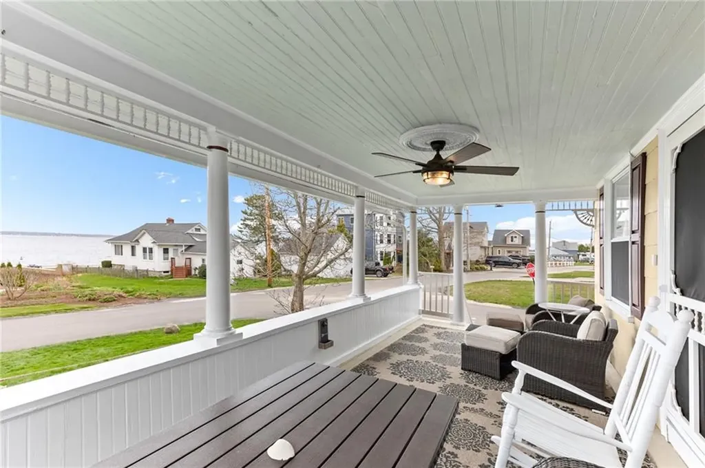 29 Burnett Road Warwick RI 02889