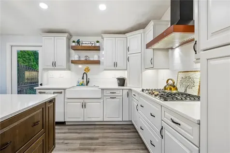8 Sweet Fern Trail Narragansett RI 02874