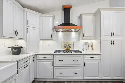 8 Sweet Fern Trail Narragansett RI 02874