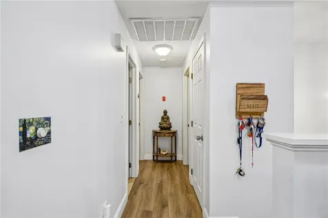 8 Sweet Fern Trail Narragansett RI 02874