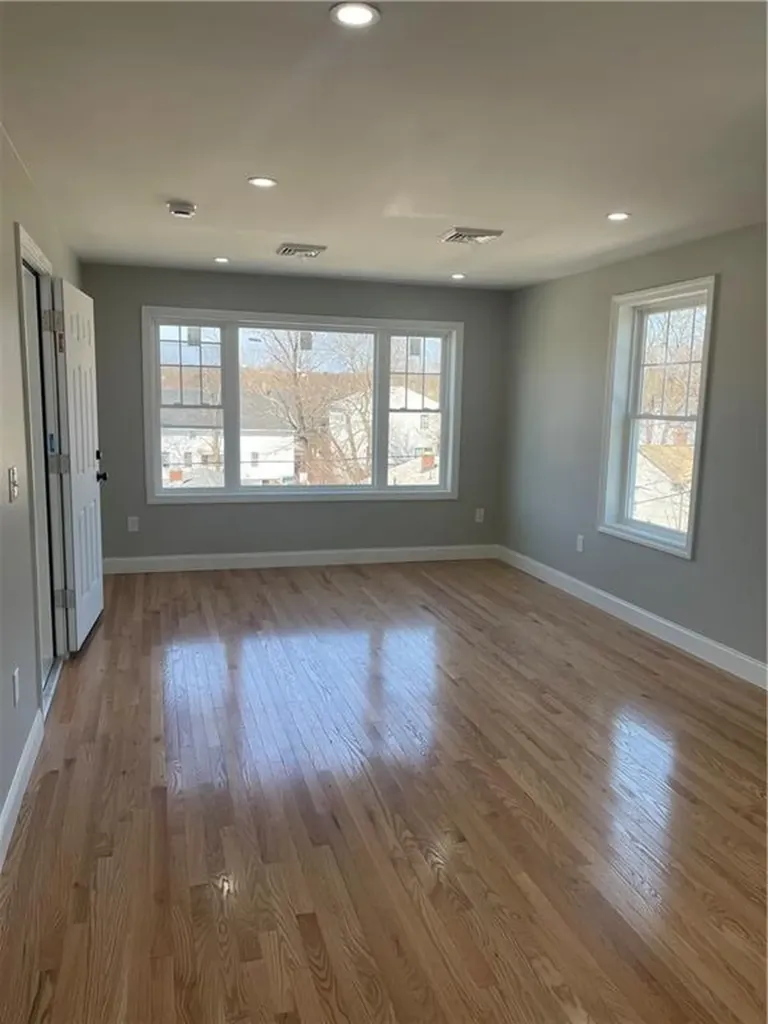 74 Westcott Avenue Providence RI 02909
