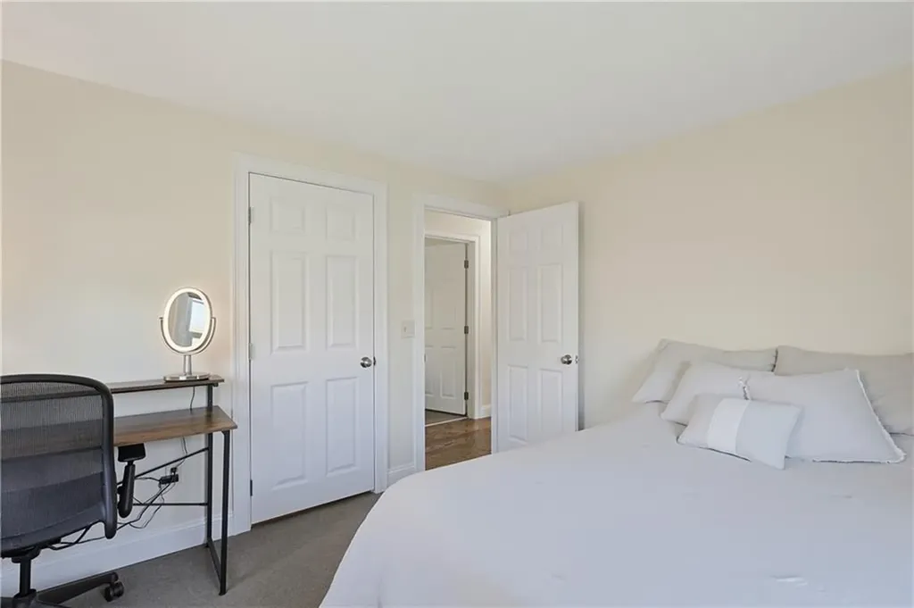 6 Burke Road Bristol RI 02809