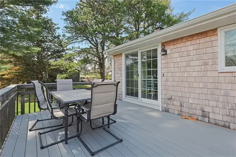 6 Burke Road Bristol RI 02809