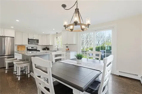 6 Burke Road Bristol RI 02809
