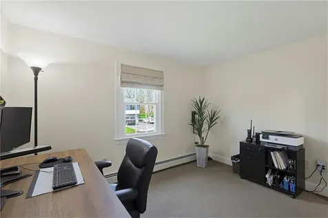 6 Burke Road Bristol RI 02809