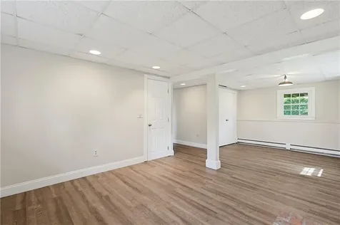 6 Burke Road Bristol RI 02809