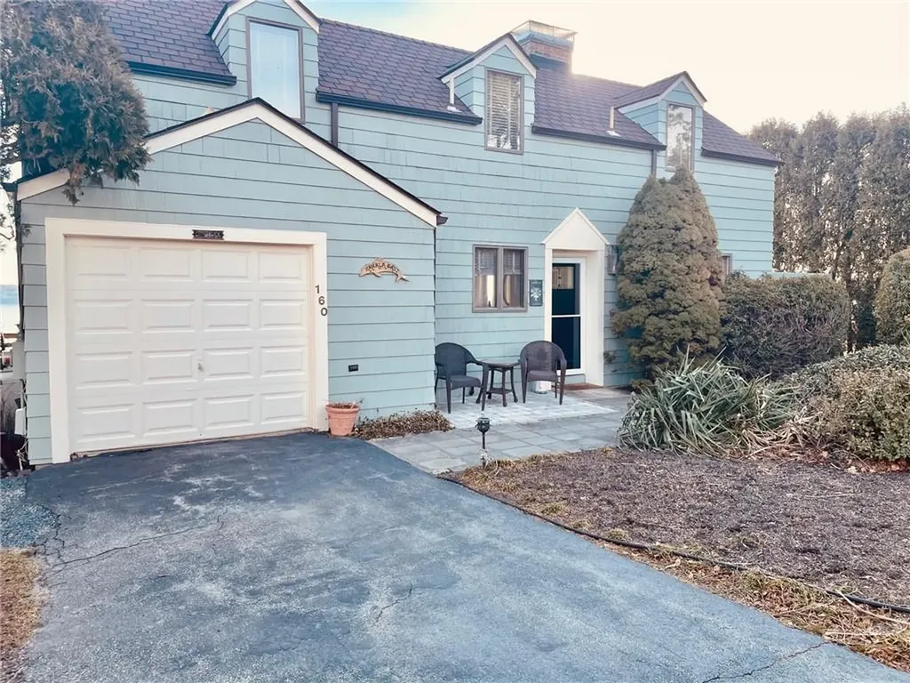 160 Col John Gardner Road Narragansett RI 02882