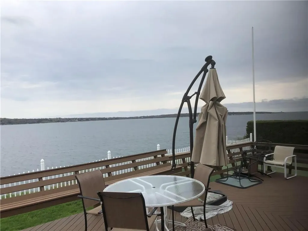 160 Col John Gardner Road Narragansett RI 02882