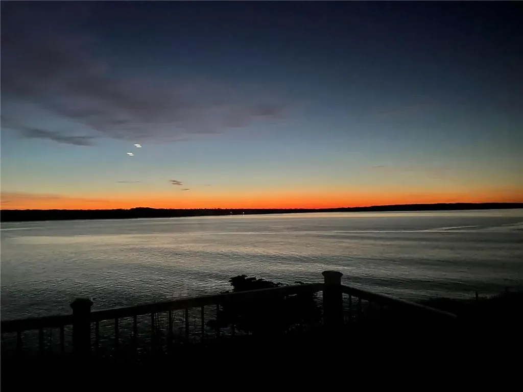 160 Col John Gardner Road Narragansett RI 02882